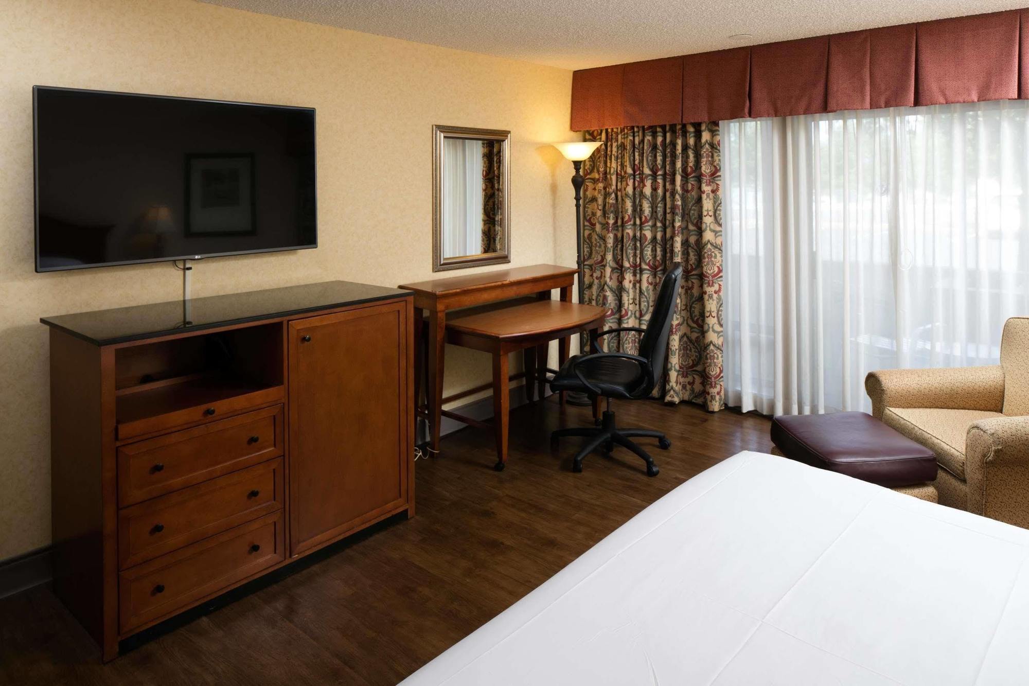 Red Lion Hotel Redding Exterior foto